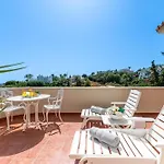 4 Bdrm Andalusian W Cinema & Sea Views * Marbella